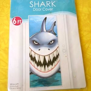 🌲 Sale ‼️6 ft SHARK door cover.  30" x 6'  NEW